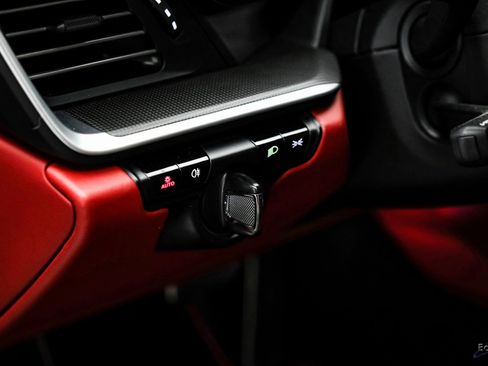 Used 2021 Porsche 911 Turbo S image 74