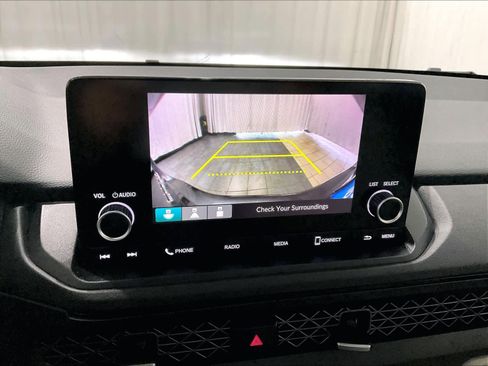 Used 2023 Honda Accord EX image 19