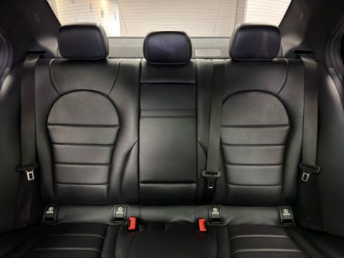 Used 2021 Mercedes-Benz C 300 4MATIC Sedan image 32