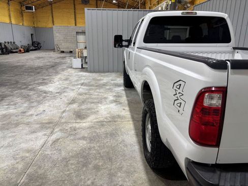Used 2013 Ford F250 XL w/ PWR Equipment Group AWD/4WD image 9