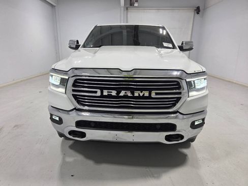 Used 2023 RAM 1500 Laramie AWD/4WD image 2