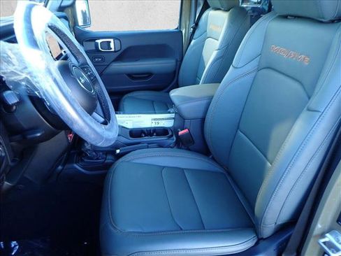 New 2026 Jeep Gladiator Mojave AWD/4WD image 10