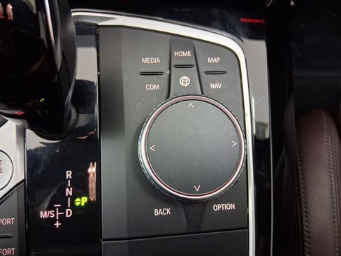 Used 2022 BMW X3 sDrive30i w/ Premium Package RWD image 32