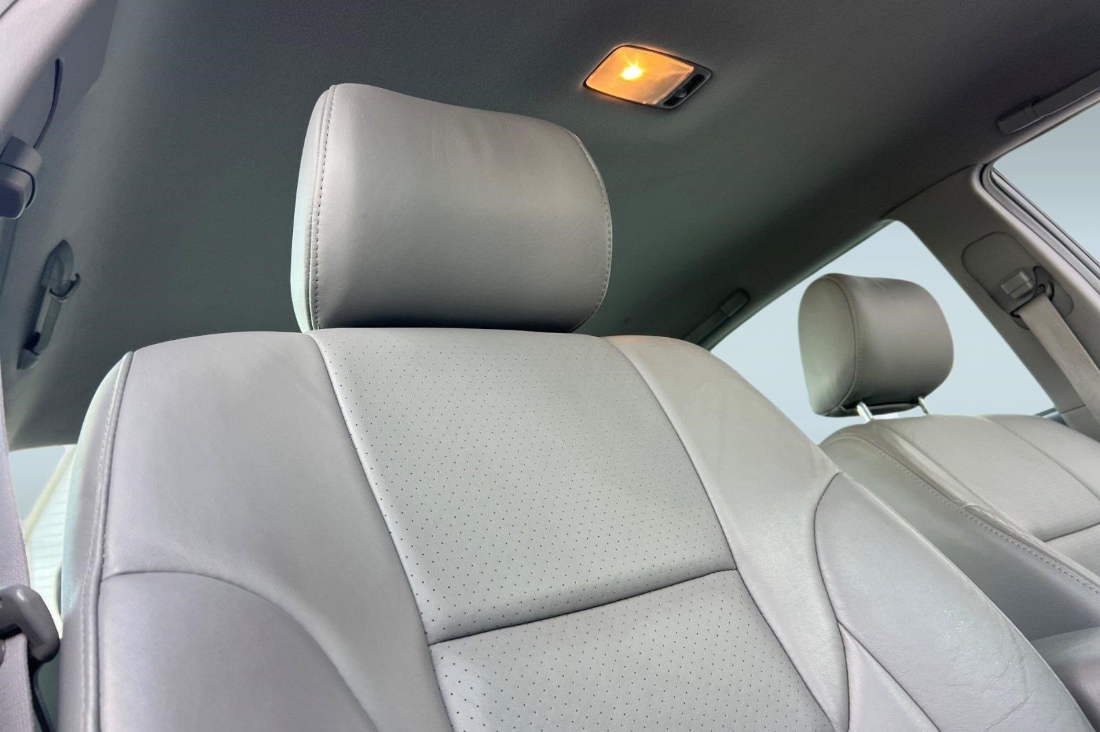 Used 2003 Toyota Avalon XL FWD image 22