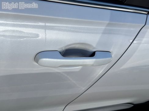 Used 2023 Honda Pilot EX-L image 10