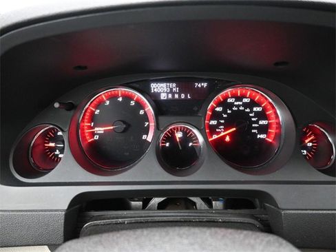 Used 2012 GMC Acadia SLE image 19