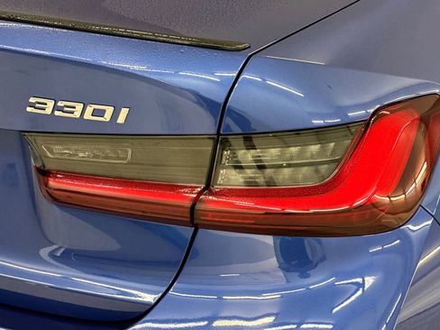 New 2026 BMW 330i Sedan w/ M Sport Package image 12