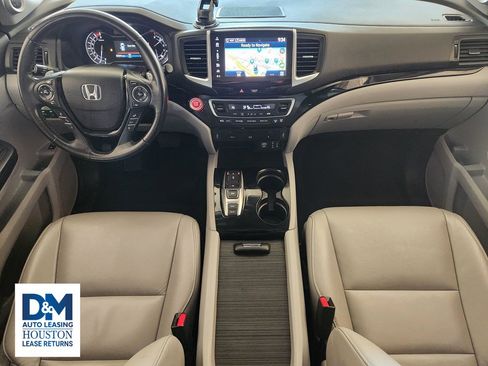 Used 2018 Honda Pilot Touring image 35
