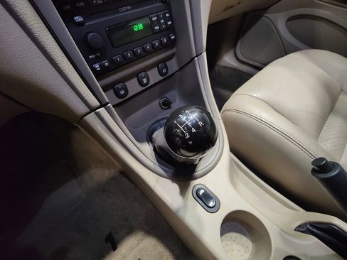 Used 2002 Ford Mustang GT Premium image 32