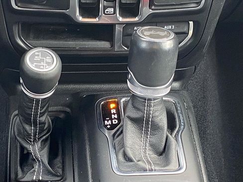 Used 2021 Jeep Wrangler Unlimited Sahara w/ Cold Weather Group image 8