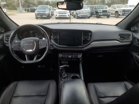 Used 2023 Dodge Durango GT image 9