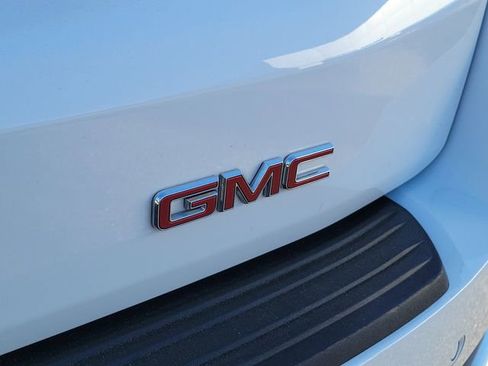 Certified 2025 GMC Yukon XL Denali image 6