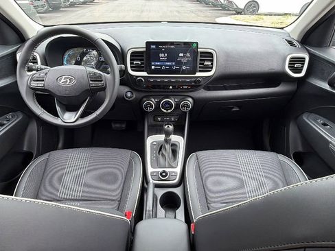 New 2026 Hyundai Venue SEL FWD image 24