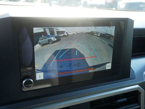 Used 2024 Toyota Tacoma 2WD Double Cab image 30