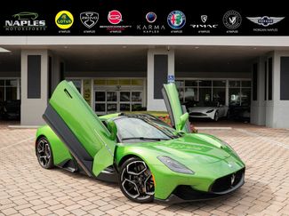 Used 2023 Maserati MC20 Spyder video 1