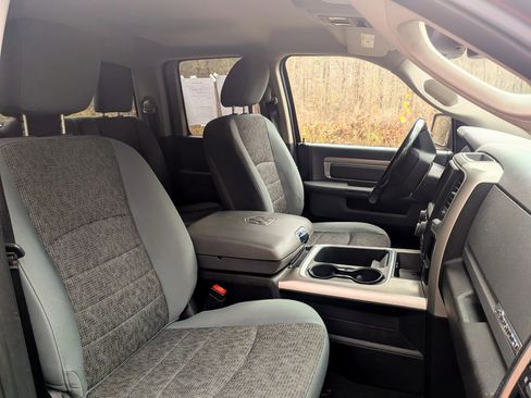 Used 2017 RAM 1500 Big Horn image 12