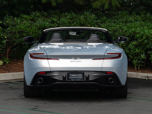 Used 2020 Aston Martin DB11 Volante RWD image 7