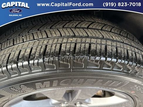 Certified 2022 Ford Explorer XLT w/ Equipment Group 202A image 14