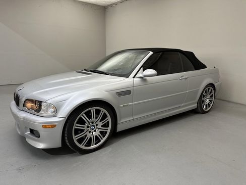 Used 2005 BMW M3 Convertible image 1