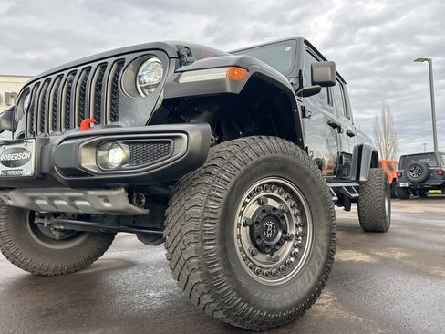 Certified 2021 Jeep Gladiator Mojave image 2