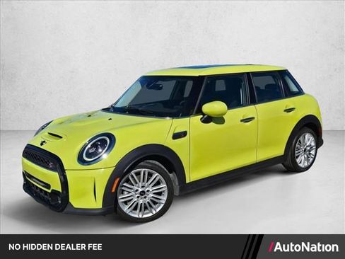 Used 2024 MINI Cooper S FWD image 1