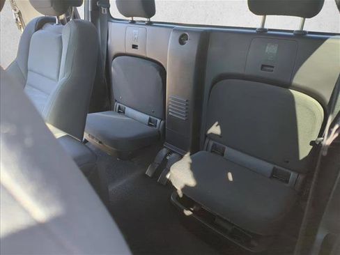 Used 2022 Nissan Frontier S w/ Technology Package image 17