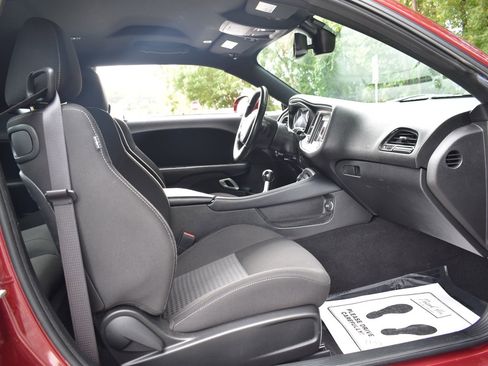 Used 2021 Dodge Challenger R/T image 30