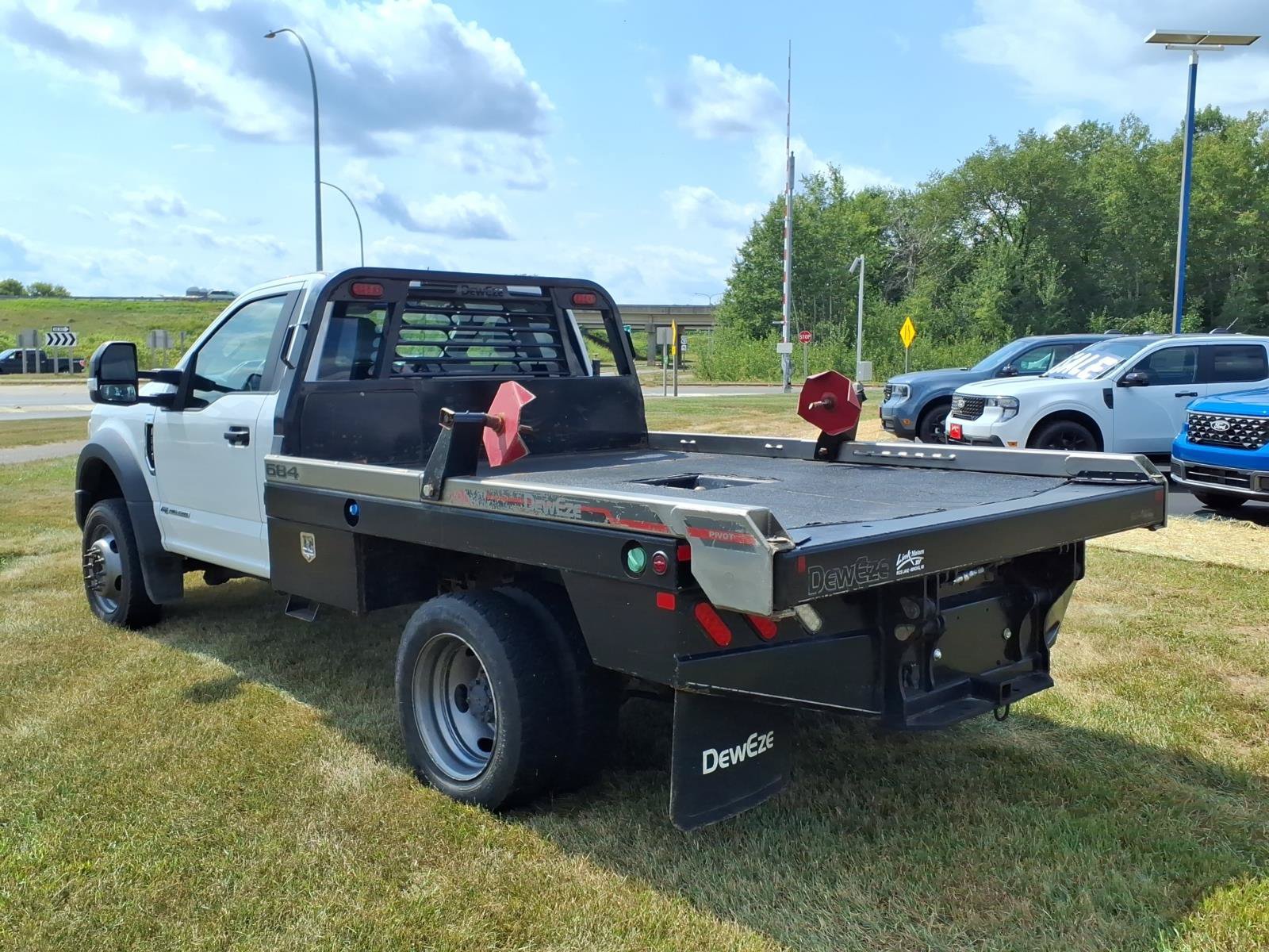 Used 2019 Ford F450 XL w/ Power Equipment Group AWD/4WD image 3