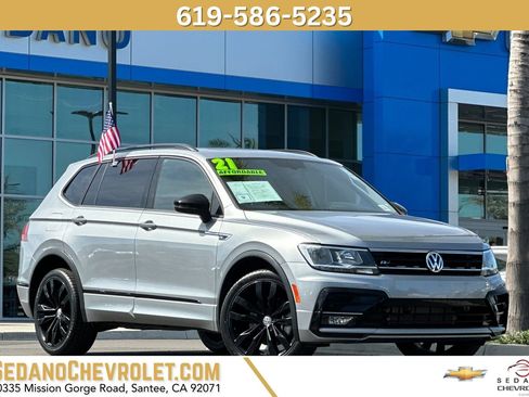 Used 2021 Volkswagen Tiguan SE R-Line image 1