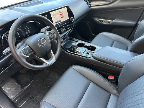 Used 2025 Lexus NX 350h AWD w/ Accessory Package (K3) image 10