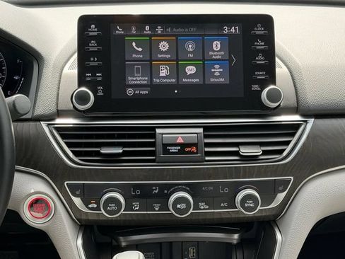 Used 2019 Honda Accord EX-L image 16
