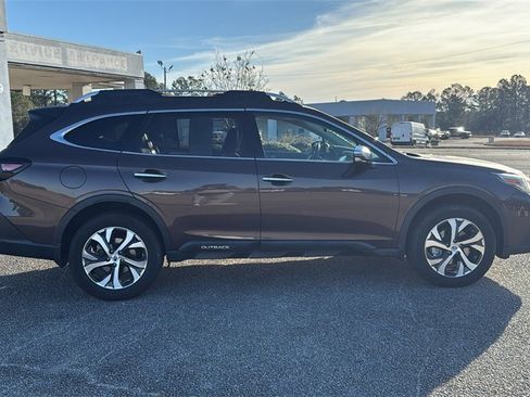 Used 2021 Subaru Outback Touring XT image 9