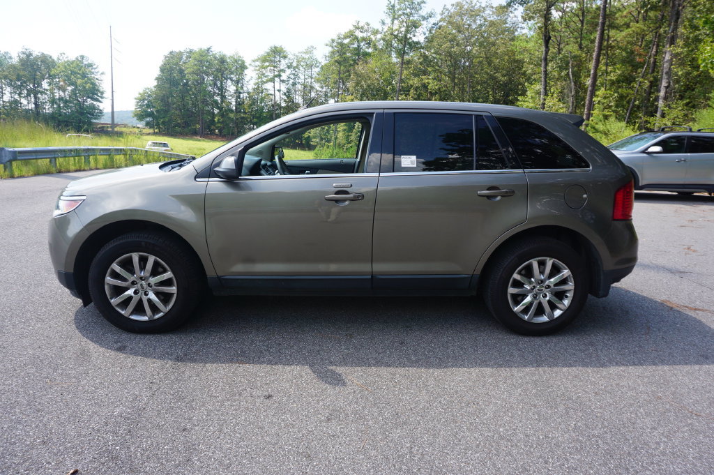 Used 2013 Ford Edge Limited FWD image 16