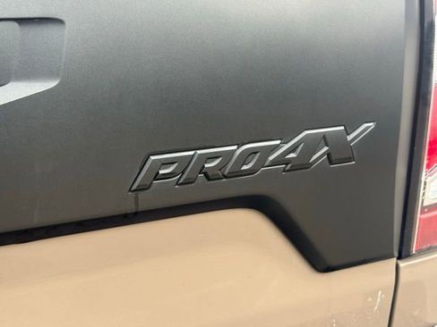 Used 2024 Nissan Titan PRO-4X w/ Off Road Protection Package image 50