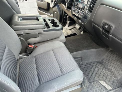 Used 2018 Chevrolet Silverado 1500 LT w/ All Star Edition image 17