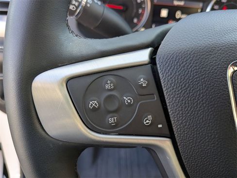 Certified 2023 GMC Acadia SLT w/ Elevation Edition image 24