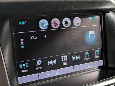 Used 2016 Chevrolet Tahoe LT image 13