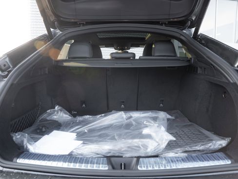 New 2025 Audi SQ5 Prestige image 34