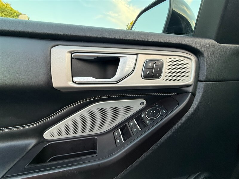 Used 2020 Ford Explorer ST w/ ST Street Pack AWD/4WD image 19