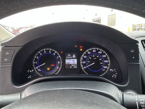 Used 2014 INFINITI Q60 Sport image 15