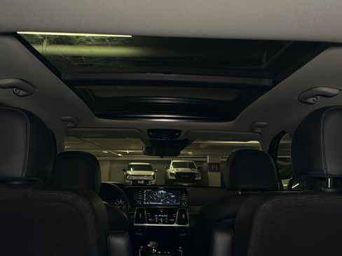 Certified 2022 Kia Sorento X-Line EX AWD/4WD image 8