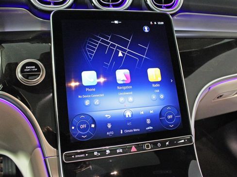 Used 2026 Mercedes-Benz GLC 350e 4MATIC image 21