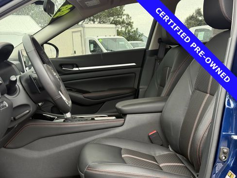 Used 2024 Nissan Altima 2.5 SR image 17