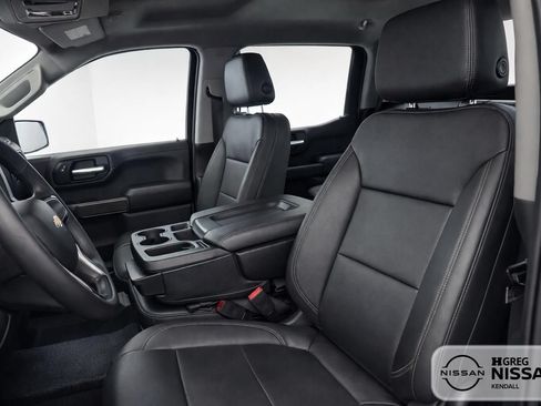 Used 2021 Chevrolet Silverado 1500 W/T AWD/4WD image 7