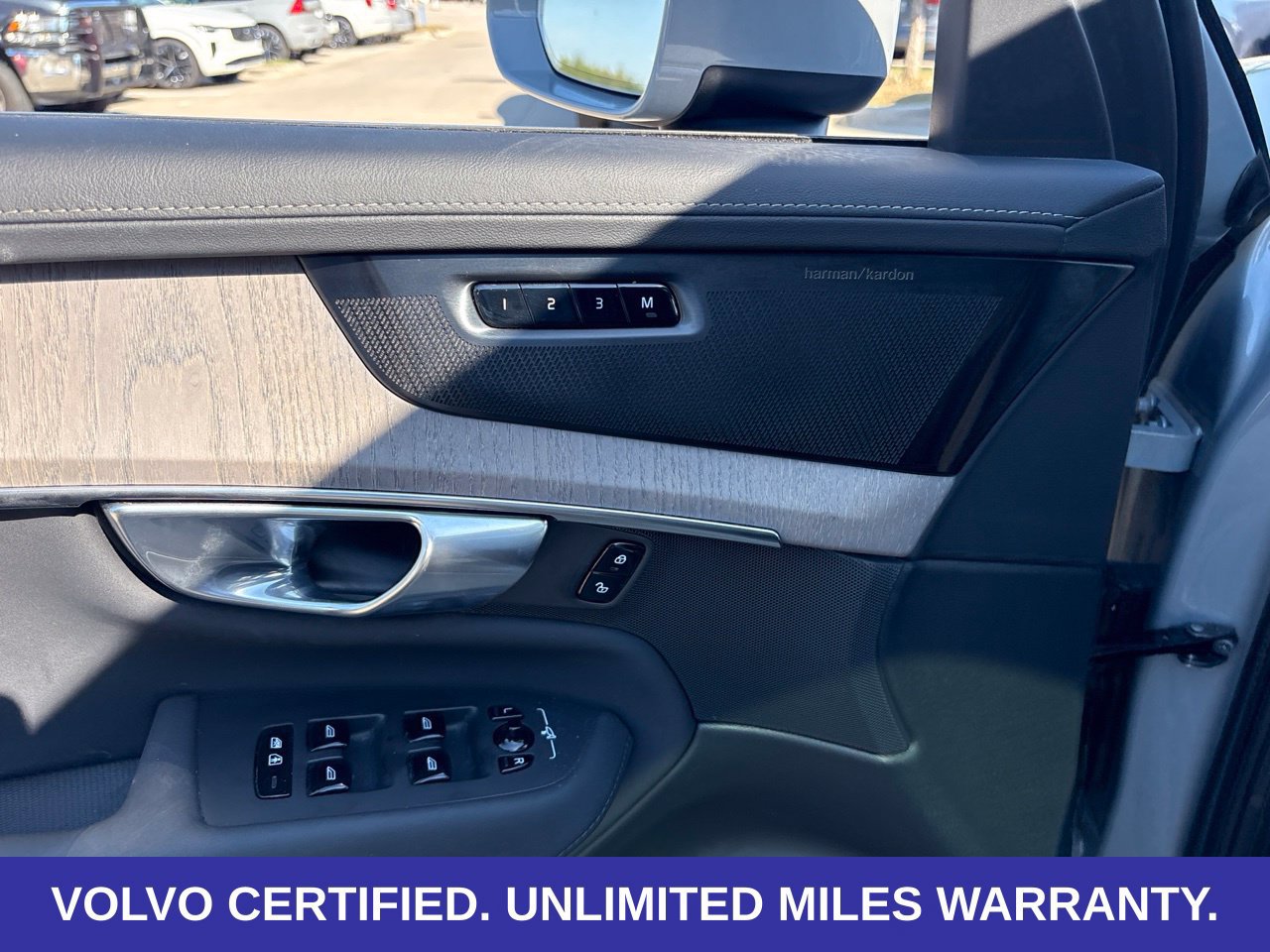 Certified 2026 Volvo XC90 B6 Ultra AWD/4WD image 17