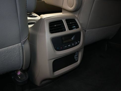 Used 2022 Honda Pilot Special Edition image 13