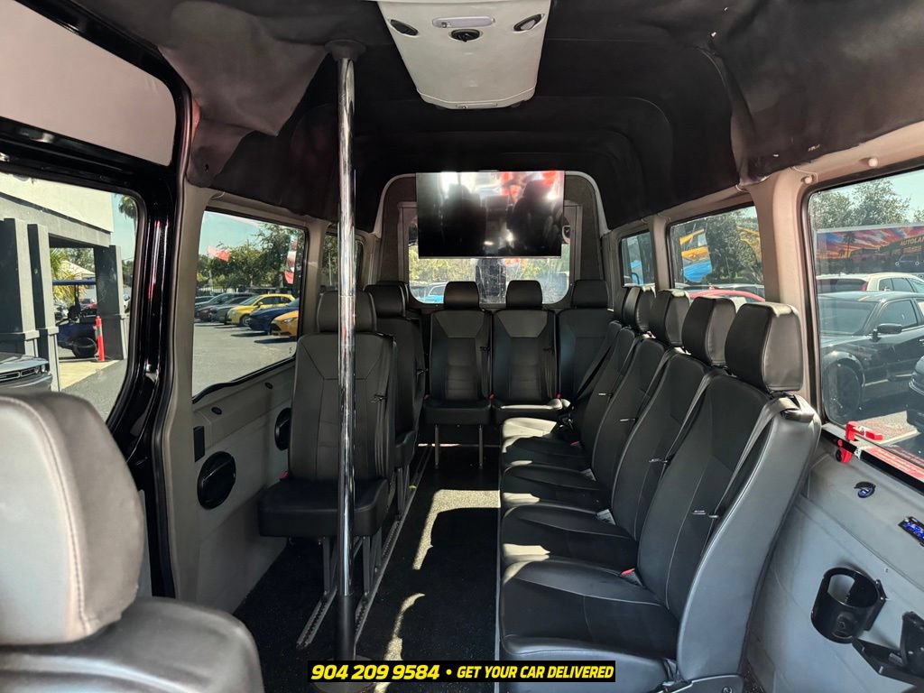 Used 2017 Mercedes-Benz Sprinter 3500 image 19