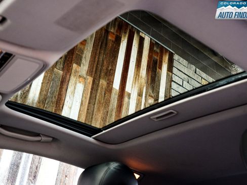 Used 2012 Mercedes-Benz CL 550 4MATIC image 22