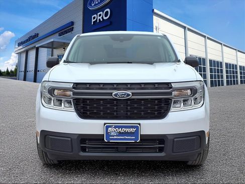 Used 2024 Ford Maverick XLT w/ Equipment Group 300A Standard AWD/4WD image 30