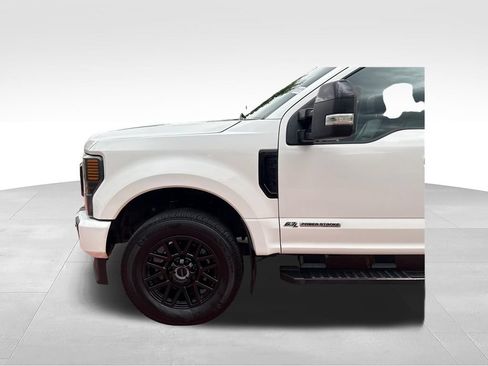 Used 2022 Ford F350 Lariat w/ Black Appearance Package AWD/4WD image 34